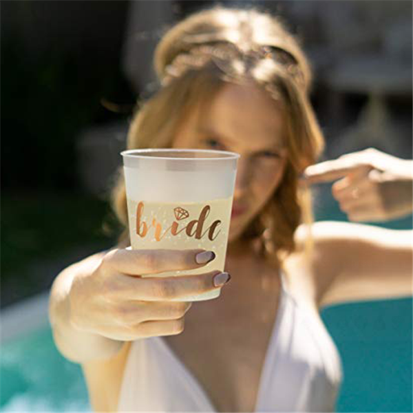 Kubki na sok z tworzywa sztucznego Charmlite PP Stadium, twardy kubek z etykietą w formie 04 (1)